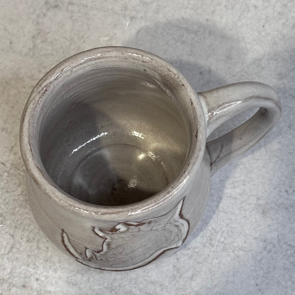 Signed Studio Pottery Rhinoceros Mug Grey Stoneware Ceramic 2020 Erin Englert - Picture 3 of 7